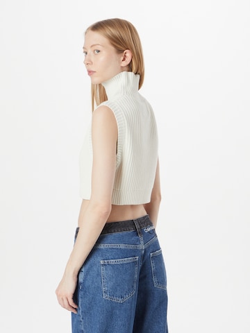 Calvin Klein Jeans Sweater in Beige