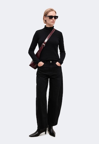 MORE & MORE - Pullover em preto: frente