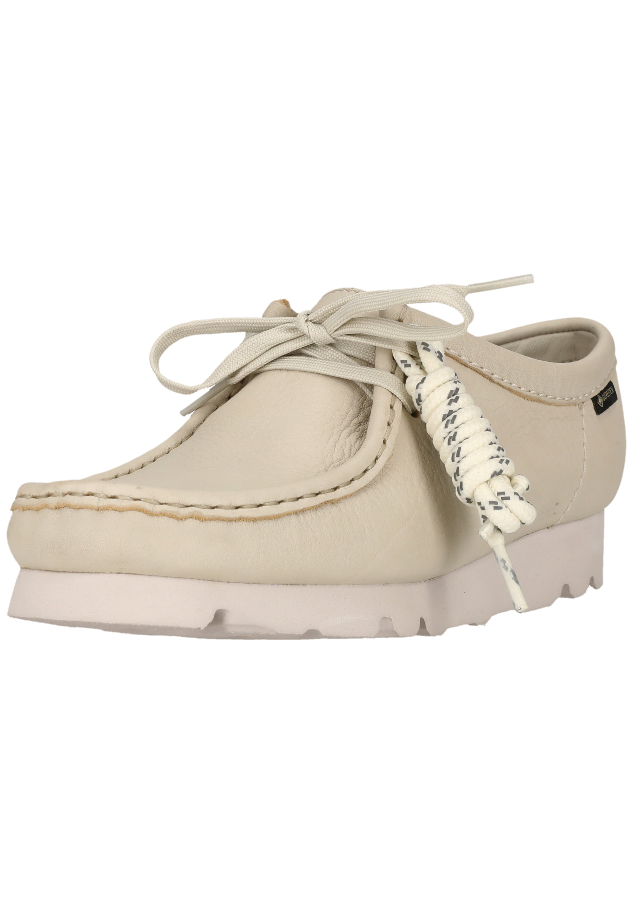 CLARKS Lace-up shoe 'Wallebee' in White: front