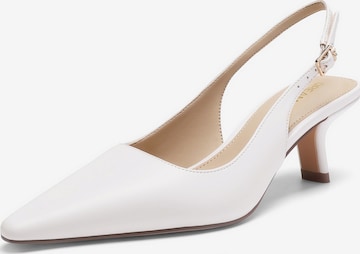 Dream Pairs Pumps in White: front