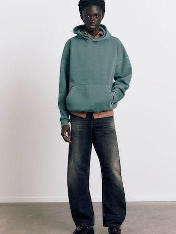 Pull&Bear Sweatshirt 'STWD' i grøn