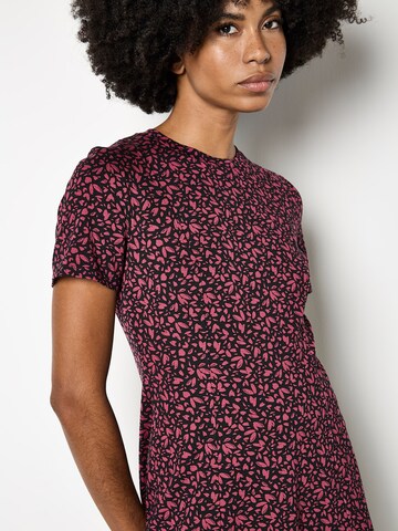 Apricot Summer Dress in Red