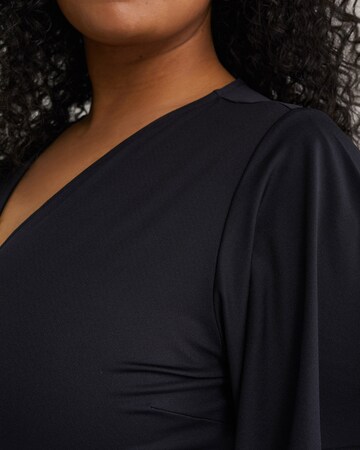 WE Fashion Kleid in Schwarz