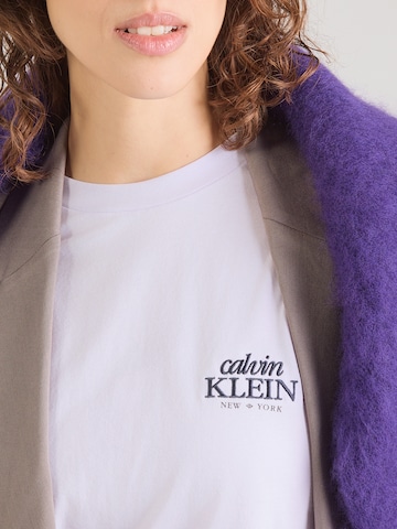 Tricou de la Calvin Klein Jeans pe mov