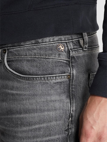 CAST IRON Regular Farkut 'Valver regular fit jeans' värissä harmaa