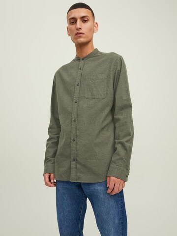 Coupe regular Chemise JACK & JONES en vert : devant