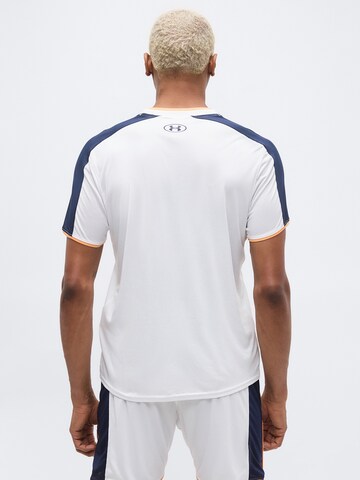 UNDER ARMOUR Functioneel shirt 'Challenger Train' in Wit