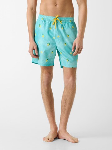 GUESS Badeshorts in Blau: Vorderseite