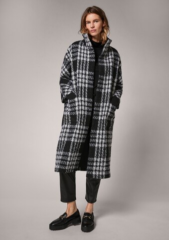 COMMA Between-Seasons Coat in Black: front