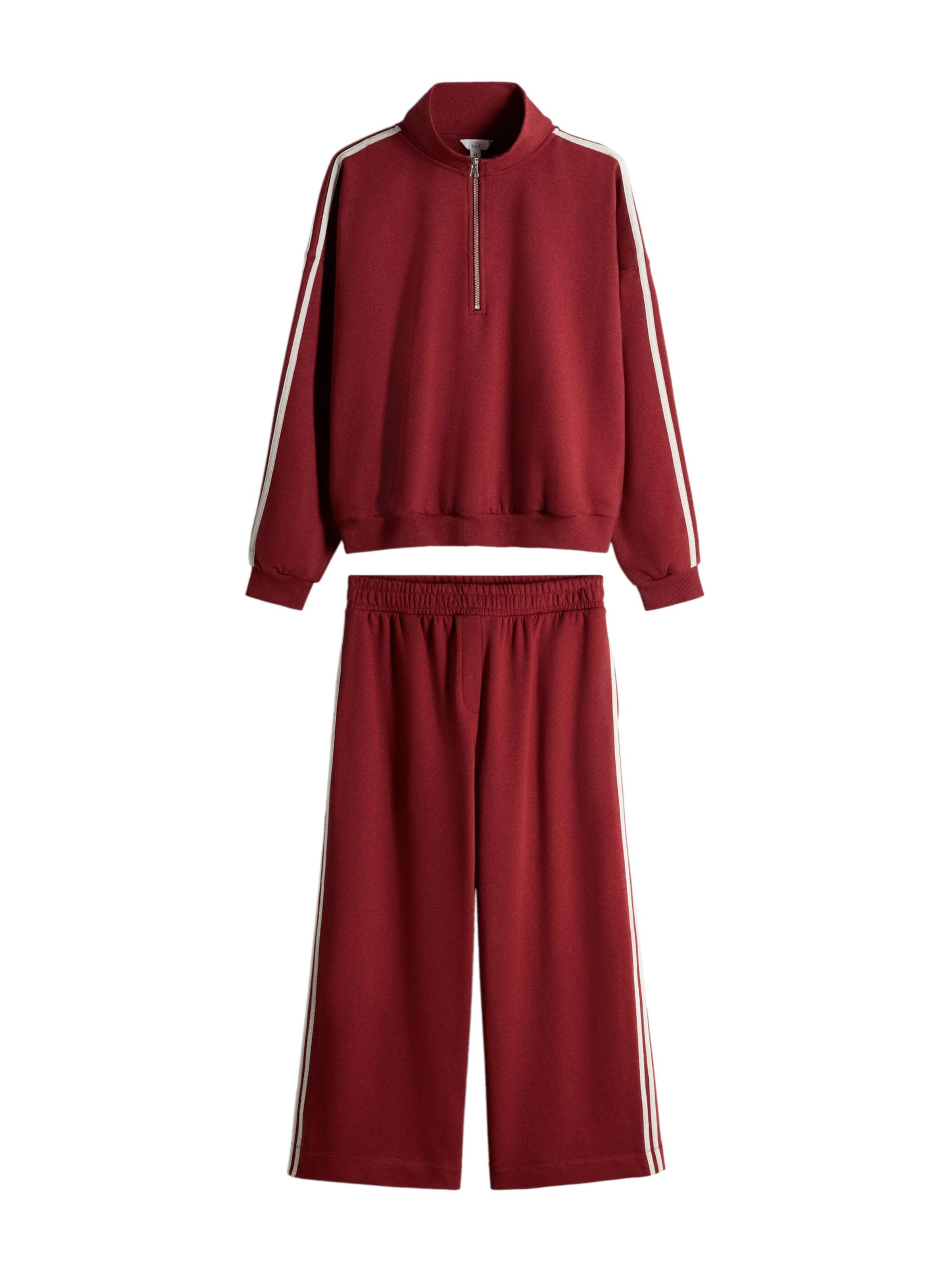 The Set Sweat suit in Red: front