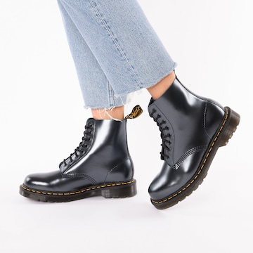 Dr. Martens Snørestøvletter 'Pascal' i sort