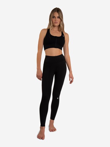 Slimfit Leggings 'Soho' di OCEANSAPART in nero