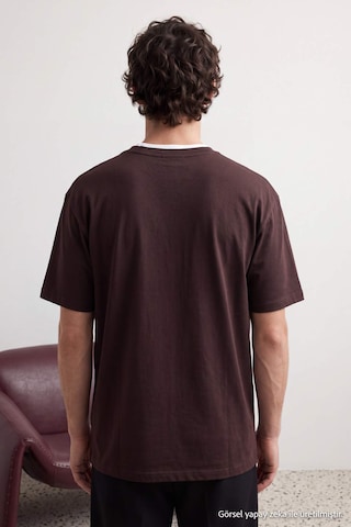 Trendyol - Camiseta en marrón