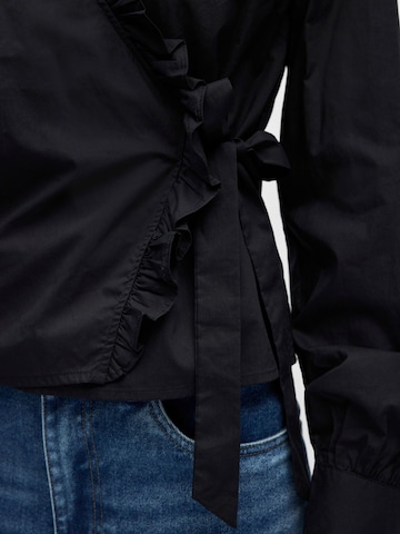 OBJECT - Blusa en negro