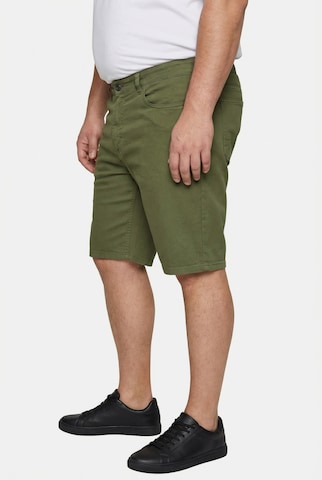 Boston Park Regular Jeans 'Bermuda' in Green