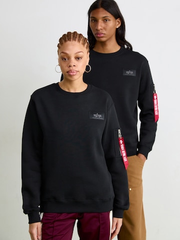 ALPHA INDUSTRIES Sweatshirt in Zwart