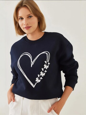 Sweat-shirt Bianco Lucci en bleu : devant