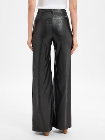 Marc Cain Regular Trousers ' Warri ' in Black