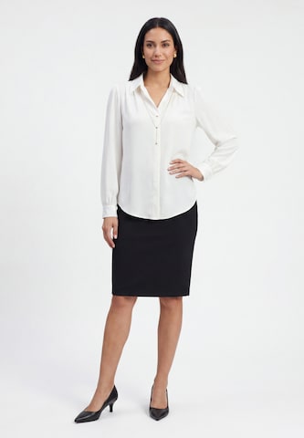 Chemisier usha BLACK LABEL en blanc