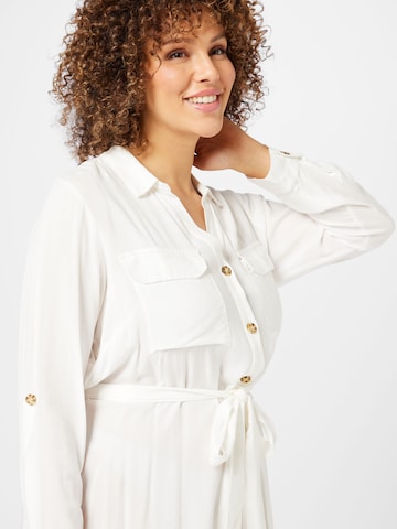 Robe-chemise Vero Moda Curve en blanc