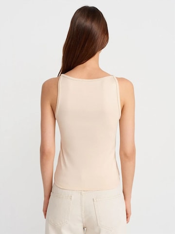 Dilvin Top in Beige