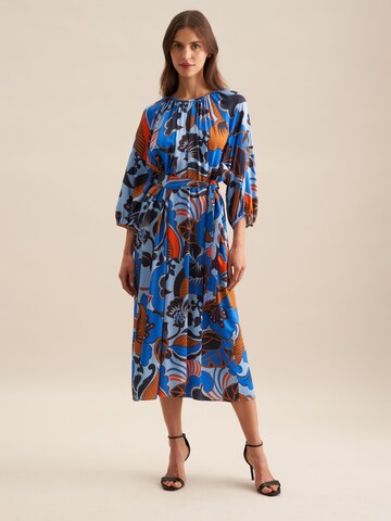 Robe 'Schwarze Rose' SEIDENSTICKER en bleu : devant