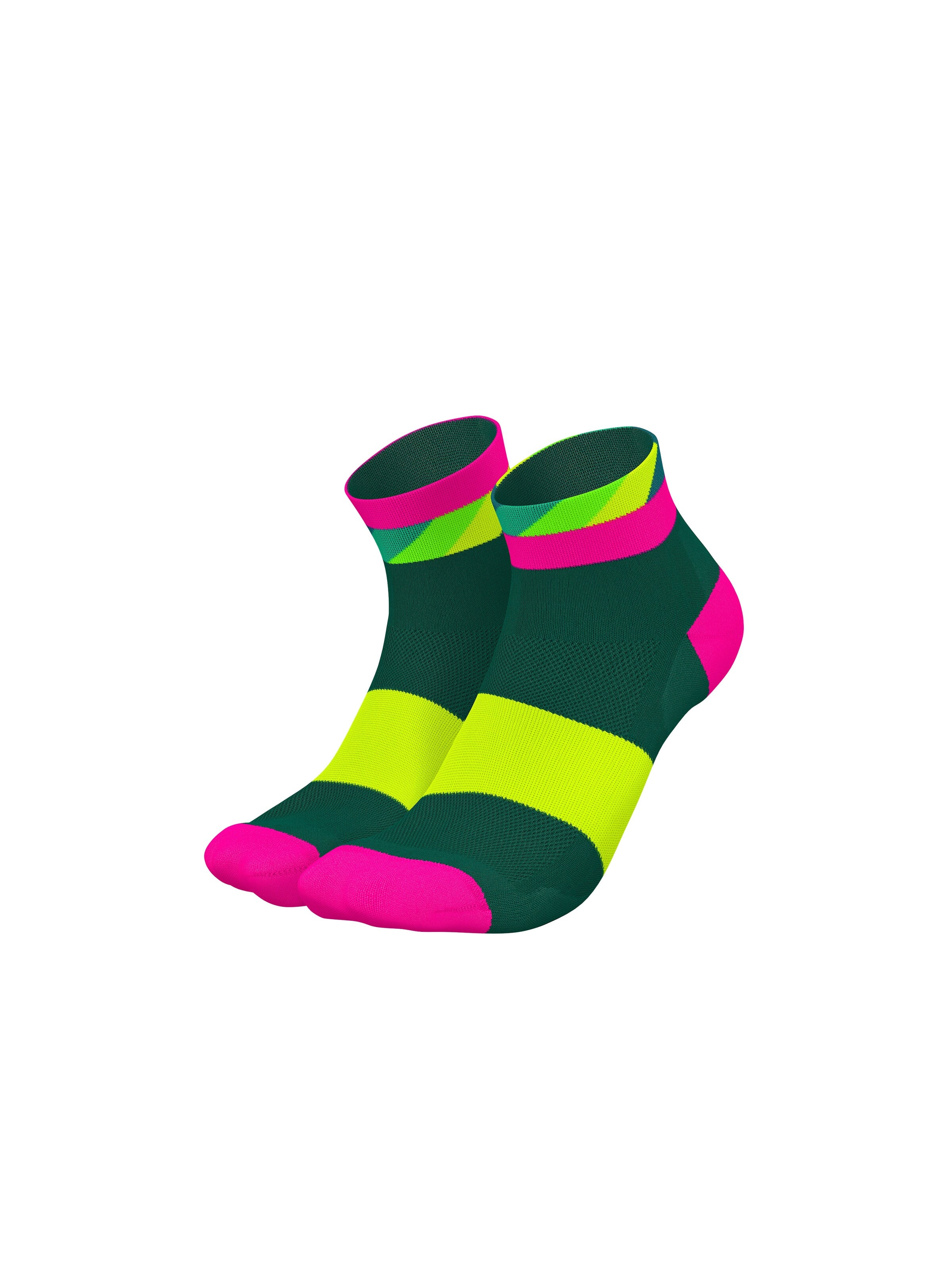 INCYLENCE Athletic Socks 'STRIDES SHORT' in Green: front