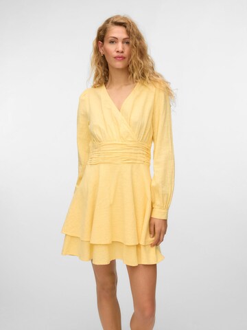 VERO MODA Jurk 'MIE' in Geel: voorkant