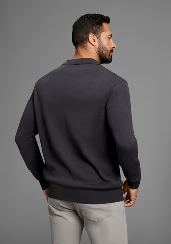 Man's World Pullover in Braun