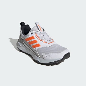 ADIDAS TERREX Loopschoen 'Tracefinder' in Grijs