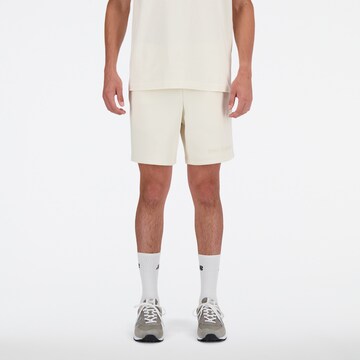 new balance Regular Shorts in Beige: Vorderseite