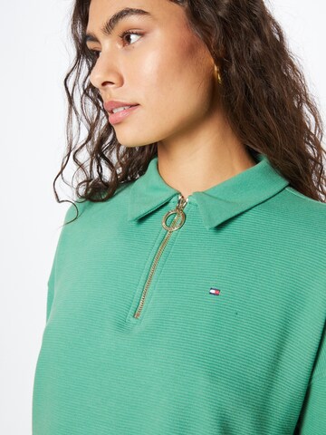 TOMMY HILFIGER Sweatshirt in Green