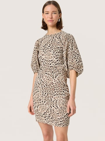 SOAKED IN LUXURY Kleid 'SLZazu Dolore' in Beige: Vorderseite