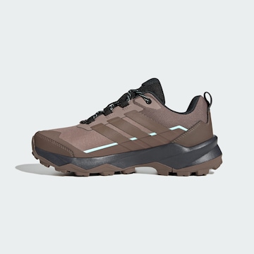 Chaussure basse 'Skychaser' ADIDAS TERREX en marron