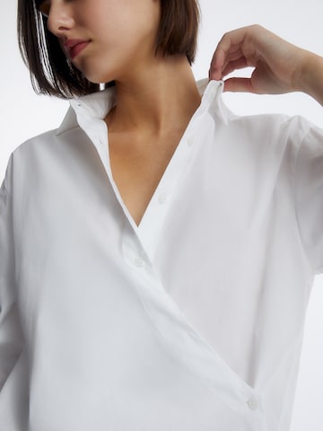 Camicia da donna di Pull&Bear in bianco