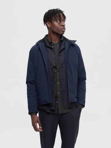 Veste mi-saison 'SLHCedar' SELECTED HOMME en bleu : devant