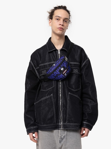 EASTPAK Ledvinka 'Springer' – modrá