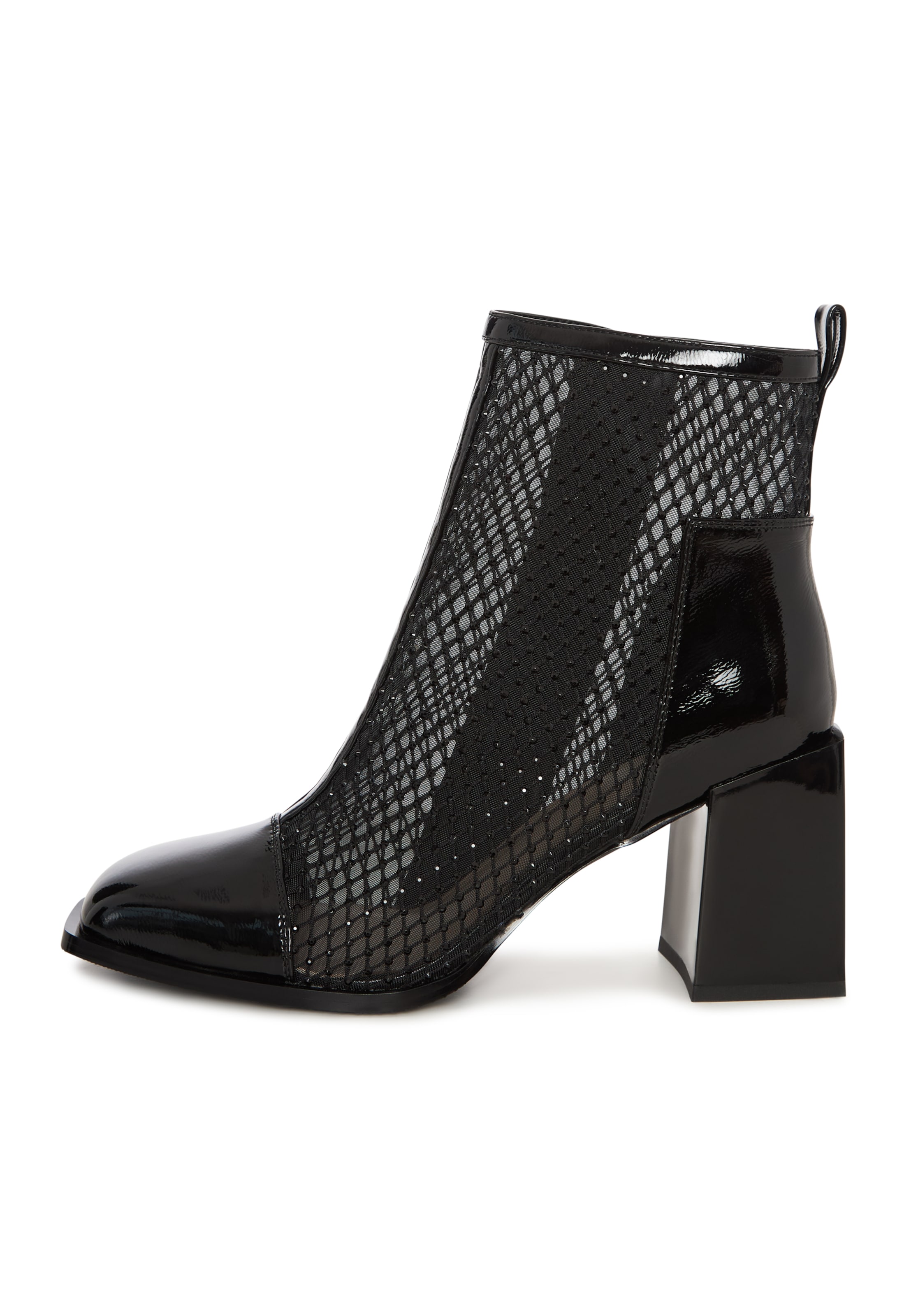 CESARE GASPARI Ankle Boots in Black: front