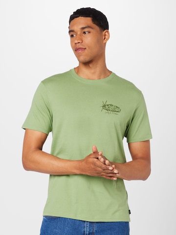 RIP CURL Performance shirt 'KEEP ON TRUCKING' in Green: front