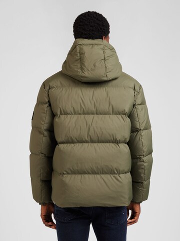 Veste d’hiver 'ESSENTIAL' Tommy Jeans en vert