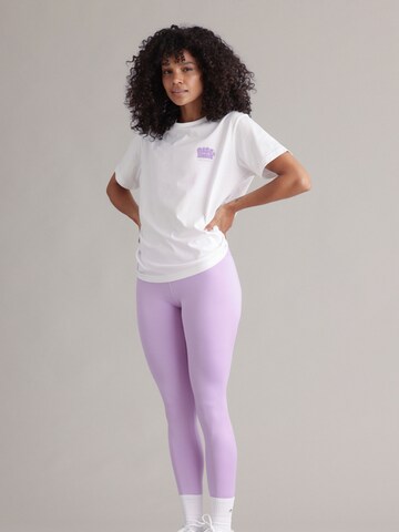 Hey Honey Oversizeshirt 'Moon' in Weiß: Vorderseite