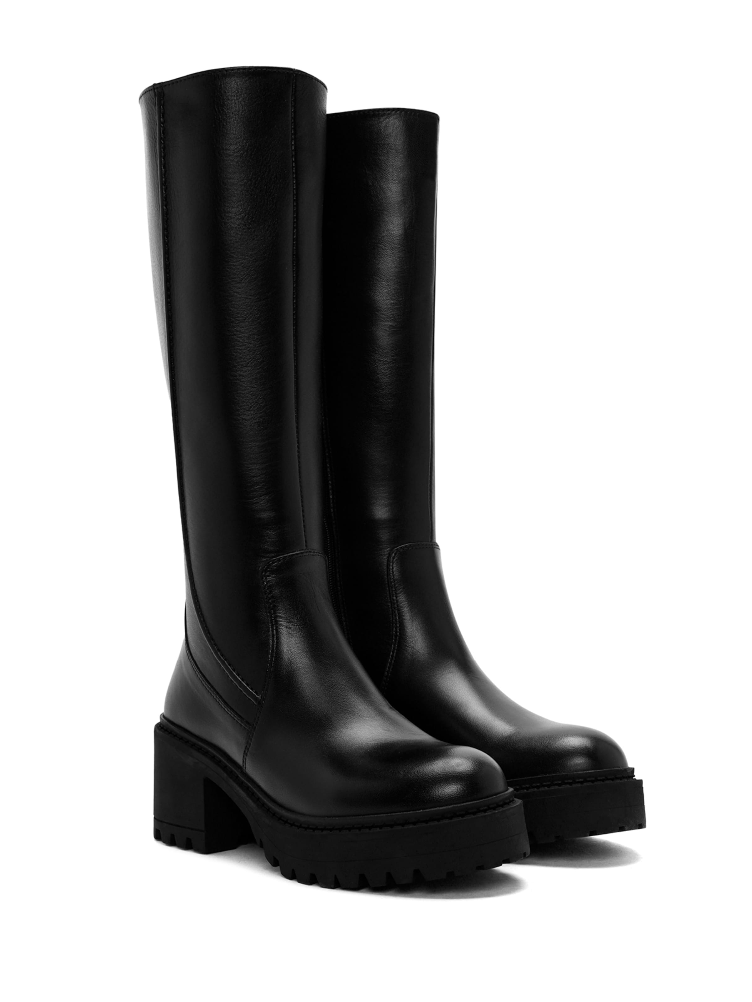Derimod Boots in Black