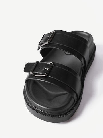 Mule KOROSHI en noir