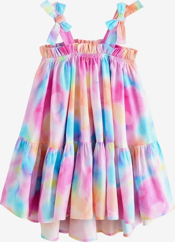 Next Mekko värissä monivärinen: etupuoli