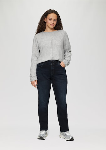QS Slim fit Jeans in Blue: front