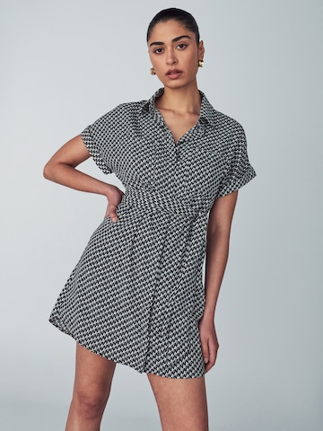 Abito camicia 'Wilhelmina' di Willa in nero: frontale