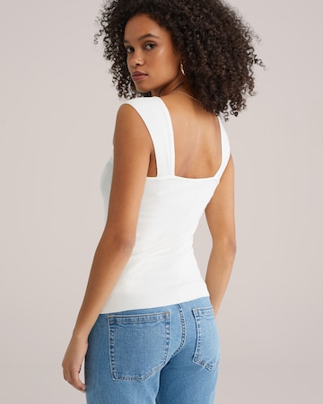 WE Fashion Toppi värissä valkoinen
