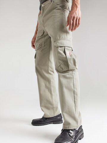 Loosefit Pantalon cargo LEVI'S ® en vert