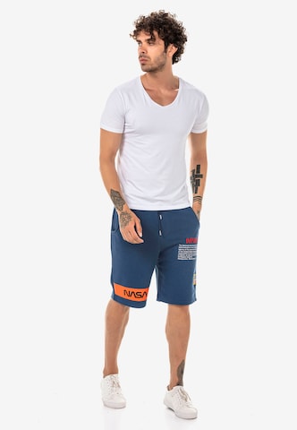 Redbridge Regular Shorts 'Plano' in Blau