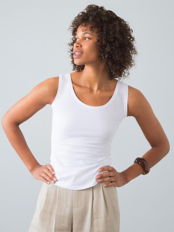 Honest Basics Top in Wit